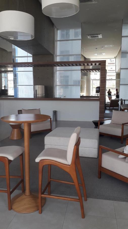 Maravilhoso Apto Vista Mar Jacuzzi Wi Fi Pe Areia Santos  Luaran gambar